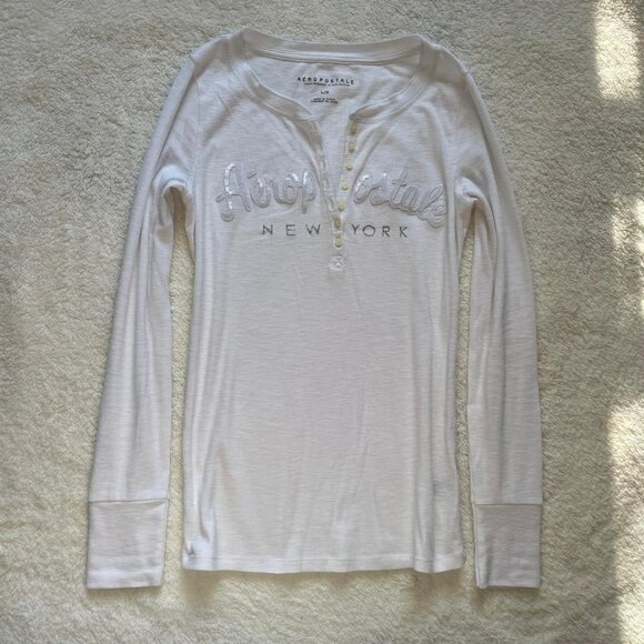 White Aeropostale Henley Top - Picture 2 of 8